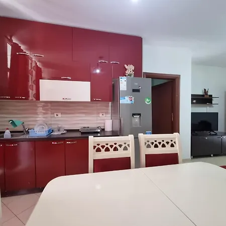 Tirana Cozy Apartament Apartment